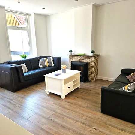 Holiday home De Noorderzon Egmond aan Zee